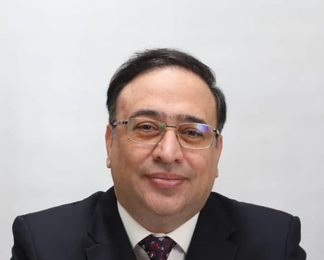 صاحب امتیاز — موسسه کسب‌وکار اقیانوس آبی — مدیرعامل: دکتر مهدی برزویی